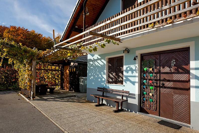 Zidanica Meglic - Vineyard Cottage Meglic Trebnje Eksteriør billede